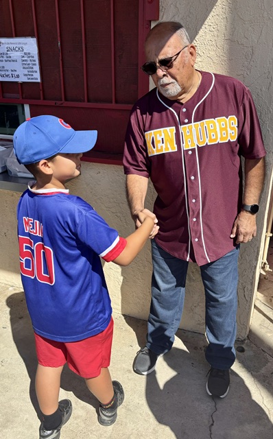 Mayor Frank J. Navarro celebrating Colton youth at the Ken Hubbs Little League closing ceremonies. Photo 17 of 23.