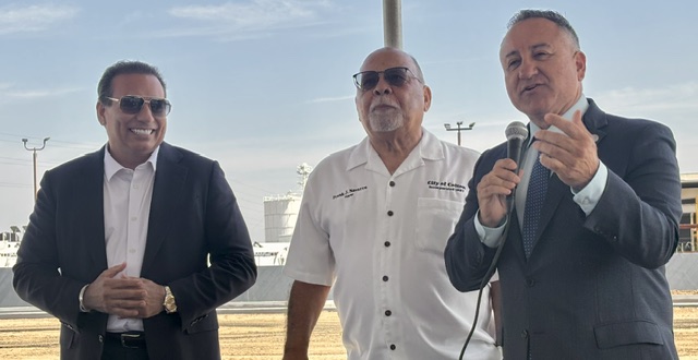 Mayor Frank J. Navarro at the Chandi Group Holiday Inn Express groundbreaking in Colton — marking new business investment in the city. Photo 14 of 24.